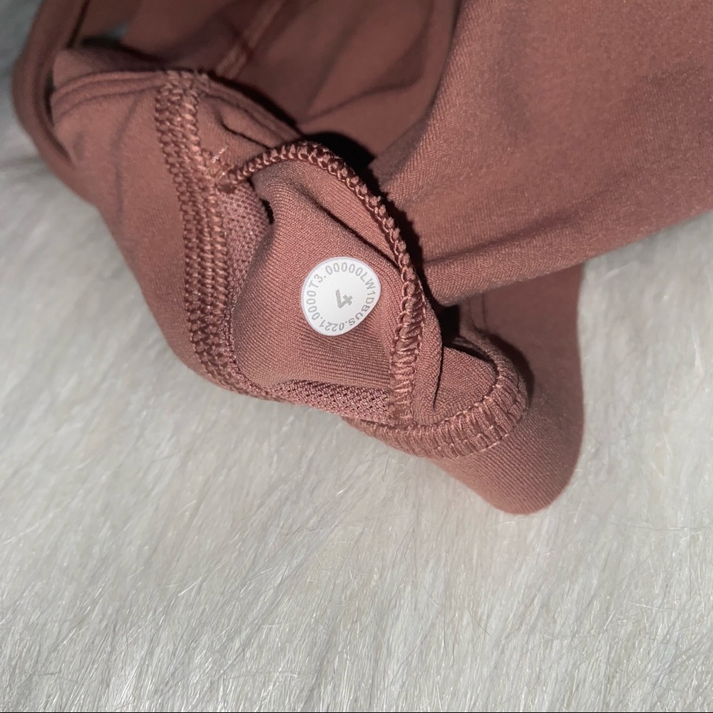 Align Tank Size 4 - Picture 5 of 5